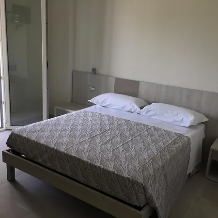 3 Oblo Apartment