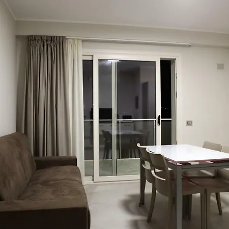 Apartment 3 Oblo *